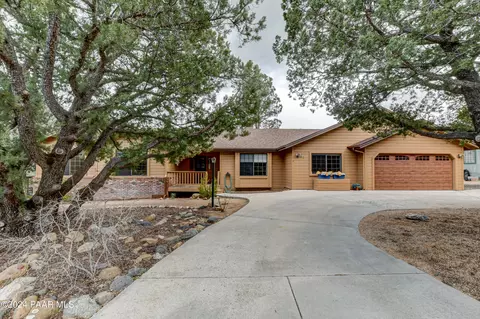 82 Wildwood Dr, Prescott, AZ 86305