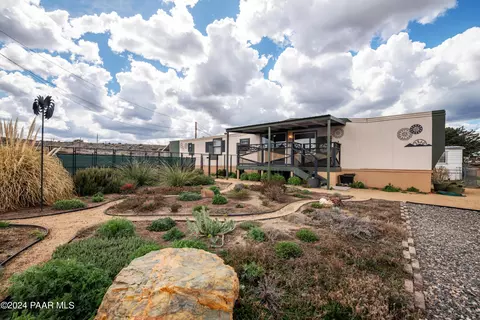 2860 S Azurite St, Dewey-humboldt, AZ 86329