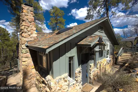 1029 S Apache Cir, Prescott, AZ 86303