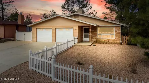 212 Hidden Dr, Prescott, AZ 86303