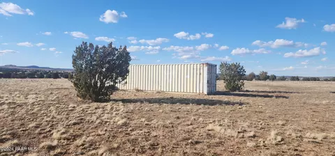 26 Nighthawk Rd # C, Ash Fork, AZ 86320