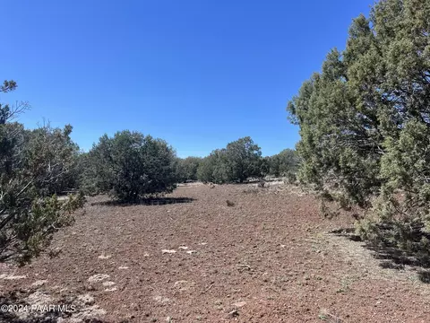 94 Rose Ln, Ash Fork, AZ 86320
