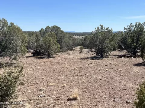 88 Rose Ln, Ash Fork, AZ 86320 photo 5