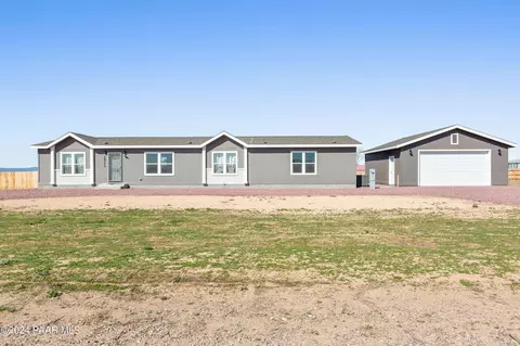 26312 N Sonoma Ct, Paulden, AZ 86334