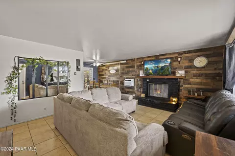2764 E Kings Hwy, Prescott Valley, AZ 86314