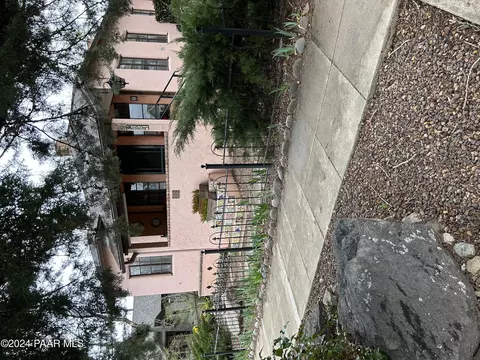 227 N Pleasant St, Prescott, AZ 86301