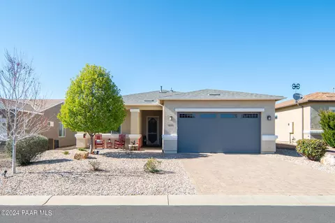 12738 E De La Cruz St, Dewey-humboldt, AZ 86327