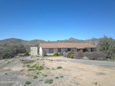 6950 Musgrove Rd, Skull Valley, AZ 86338