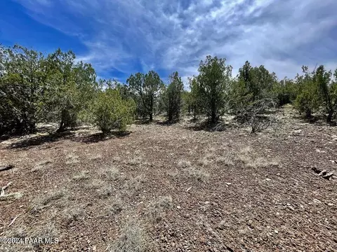 2026 Albert Way, Ash Fork, AZ 86320 photo 3