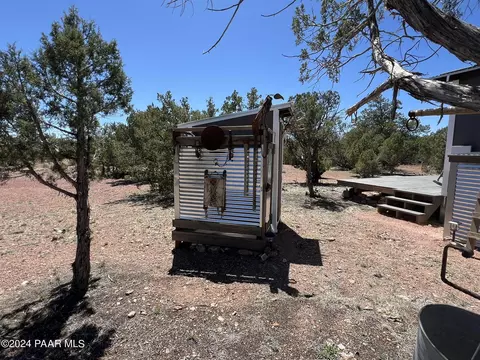 Exterior - 182 NE Cooks Trl, Ash Fork, AZ 86320 photo 2 of 2