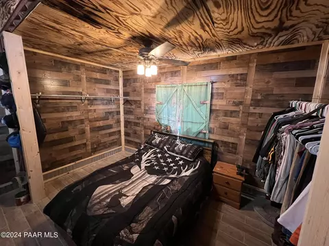 Bedroom - 47 N Humble Ln, Ash Fork, AZ 86320 photo 1 of 1