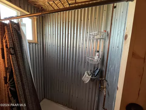 Entry Way - 47 N Humble Ln, Ash Fork, AZ 86320 photo 1 of 1