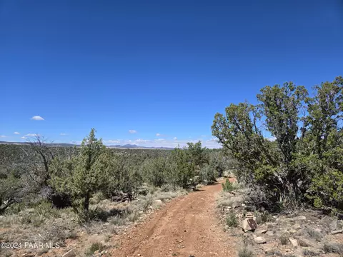 121 Acres Juniper Vis, Ash Fork, AZ 86320 photo 7