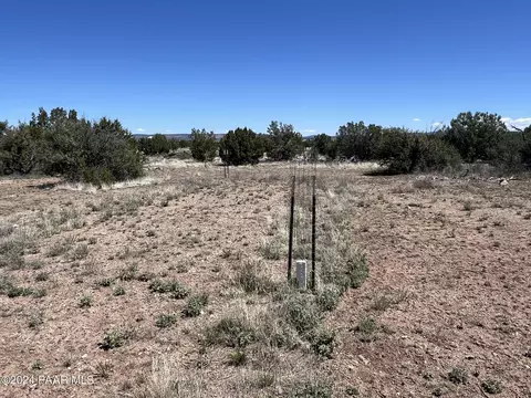 228 Flying Wrench Rd, Ash Fork, AZ 86320 photo 8