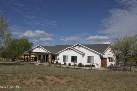 740 Nick Trl, Chino Valley, AZ 86323