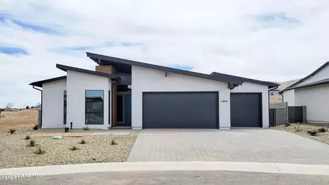 5056 N Jeffers Ave, Prescott Valley, AZ 86314