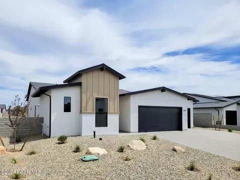 5071 N Hugo St, Prescott Valley, AZ 86314