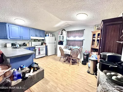 3854 Hillside Rd, Williams, AZ 86046 photo 5