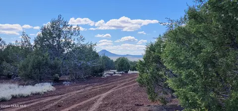 3345 W Gary Cir, Ash Fork, AZ 86320 photo 10