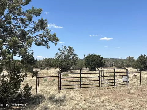 2178 N Double A Ranch Rd, Williams, AZ 86046