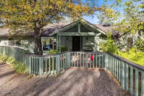 1421 Royal Oak Cir, Prescott, AZ 86305