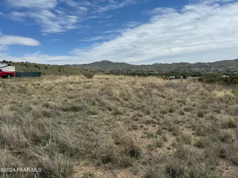 0 E Maravilla Dr, Dewey-humboldt, AZ 86327