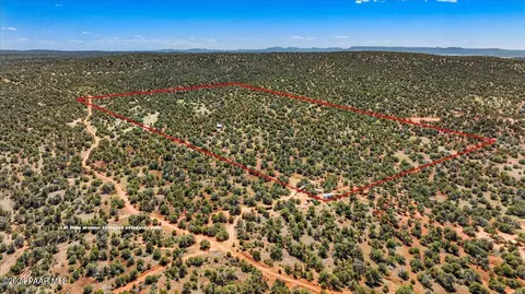 0 Howling Wolf, Ash Fork, AZ 86320