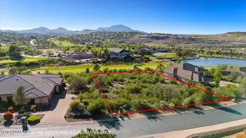 1352 Northridge Dr, Prescott, AZ 86301
