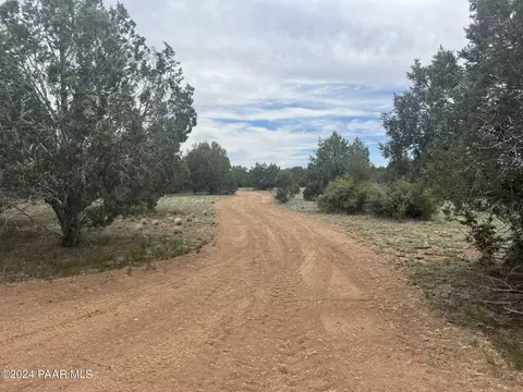 68 Camp Rd # C, Ash Fork, AZ 86320 photo 6