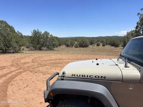 68 Camp Rd # C, Ash Fork, AZ 86320