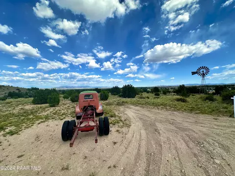 2915 N Shawnee Trl, Chino Valley, AZ 86323