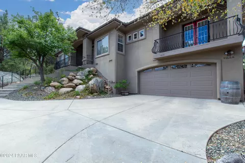 1010 Quicksilver Dr, Prescott, AZ 86303