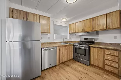 17249 E Trails End Rd, Mayer, AZ 86333 photo 12
