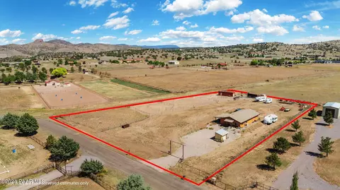 945 E Latigo Ct, Paulden, AZ 86334 photo 18
