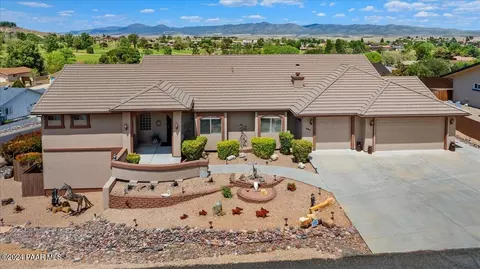 697 N Mohave Trl, Dewey, AZ 86327