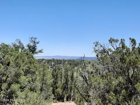 lot1404 B Lightning Ridge Rd, Seligman, AZ 86337