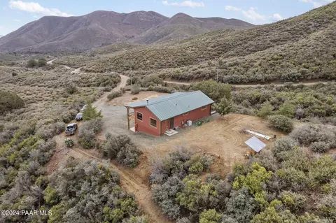 8500 Poland Rd, Mayer, AZ 86333