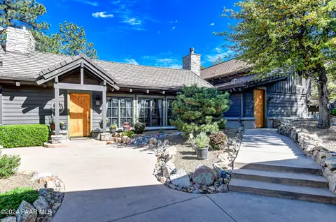 501 Lodge Trail Cir, Prescott, AZ 86303