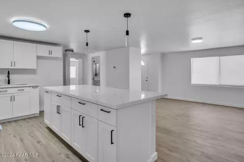 105 W Yellowstone Rd, Paulden, AZ 86334 photo 14