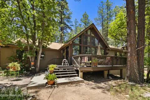 224 S Burton Dr, Prescott, AZ 86305
