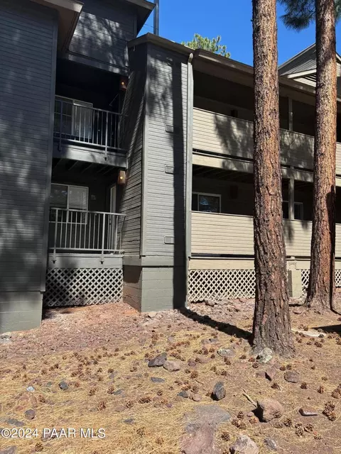 1385 W University Ave #111, Flagstaff, AZ 86001