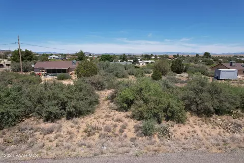 20614 E Wagon Way, Mayer, AZ 86333