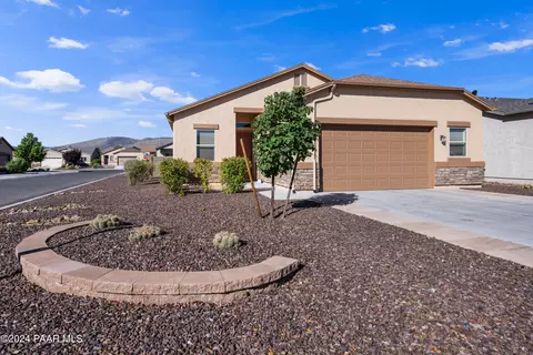 5776 N Elton Pl, Prescott Valley, AZ 86314