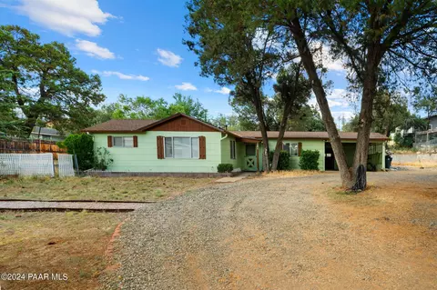810 Danita St, Prescott, AZ 86301