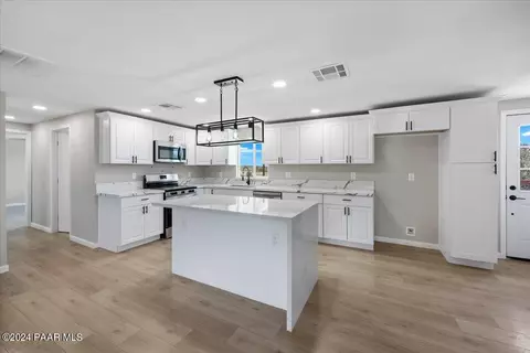 439 E Antelope Run Rd, Paulden, AZ 86334 photo 7