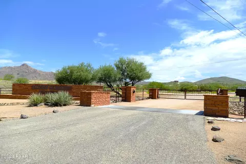 lot22 W A W Center Fire Rd S Cattle Call Rd, Kirkland, AZ 86332