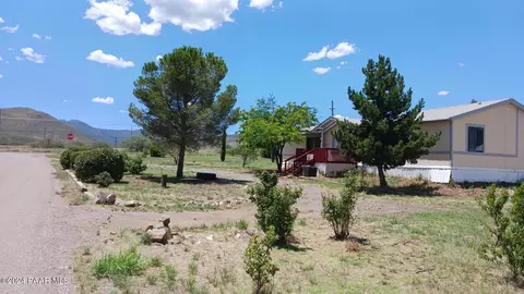 11030 E Meadow Dr, Mayer, AZ 86333 photo 7