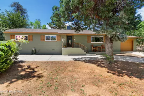 809 Moall Dr, Prescott, AZ 86305