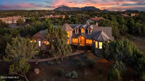 5635 W Deer Spring Pl, Prescott, AZ 86305