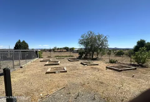 655 W Rose Dr, Paulden, AZ 86334 photo 10